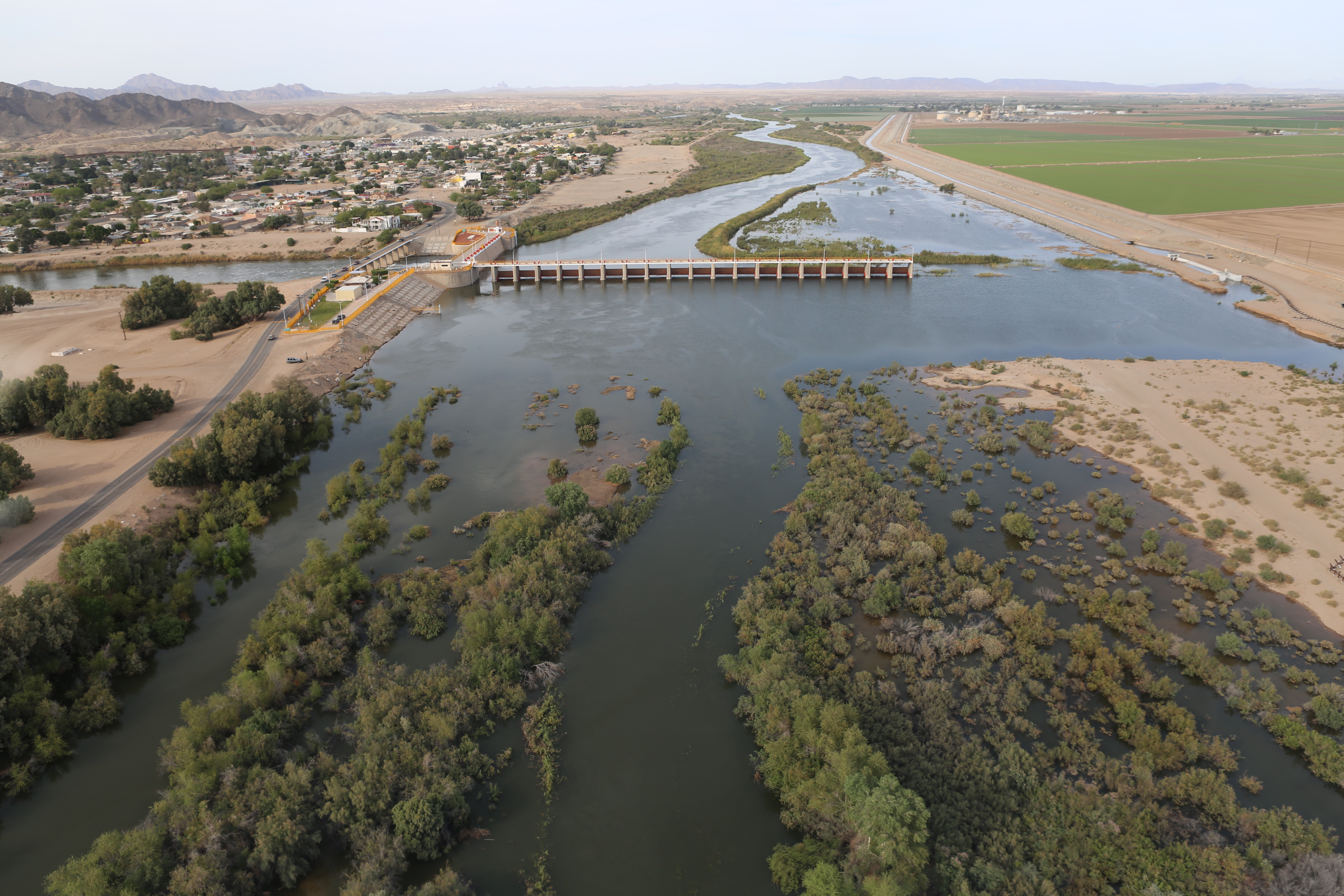 Photo by Bill Hatcher, Sonoran Institute. Morelos Dam Aerial at Peak Pulse Flow Looking North April 2014